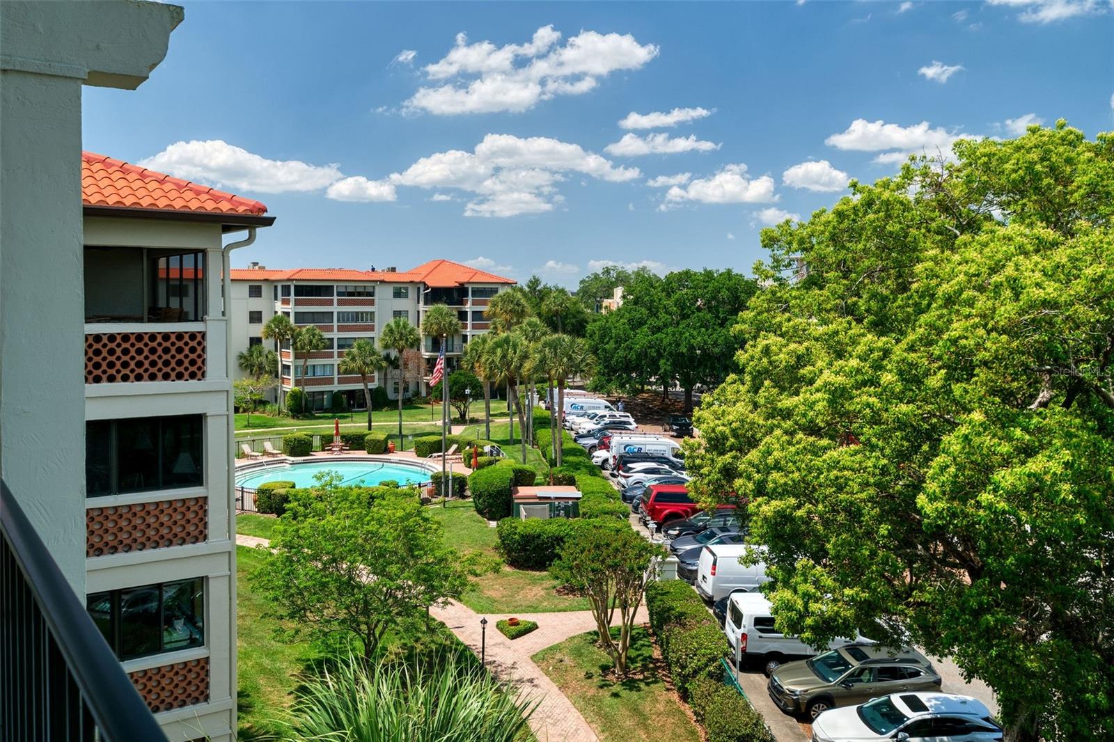 CLOISTERS CONDO - Residential