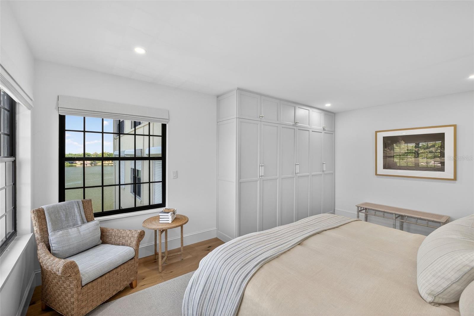 CLOISTERS CONDO - Residential