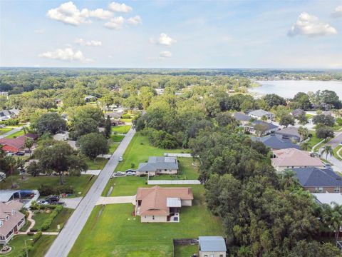 A home in LAND O LAKES