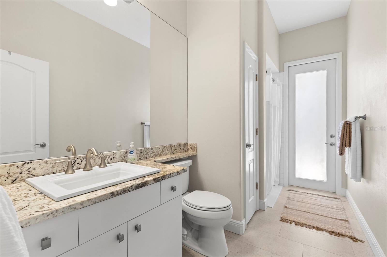 TAMPA PALMS - Residential