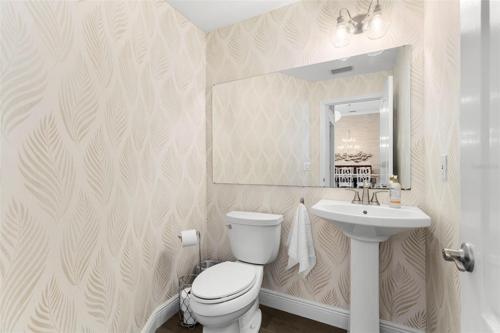 TAMPA PALMS - Residential