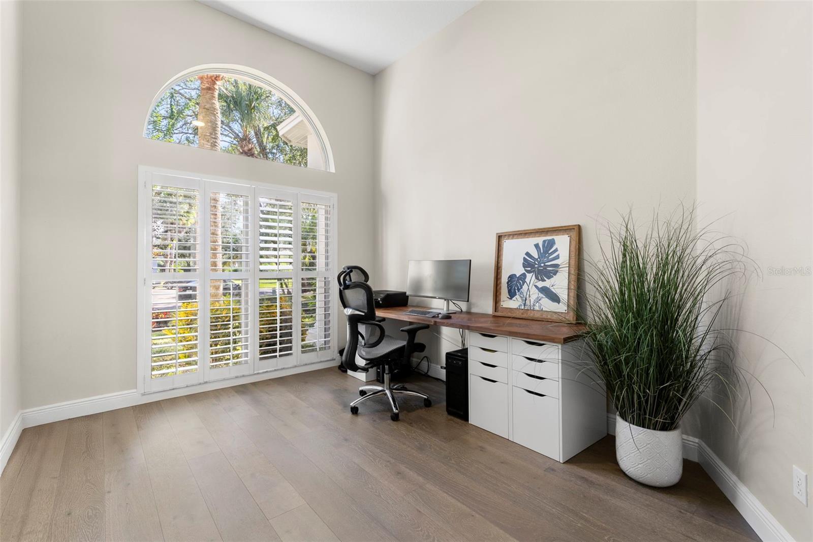 TAMPA PALMS - Residential