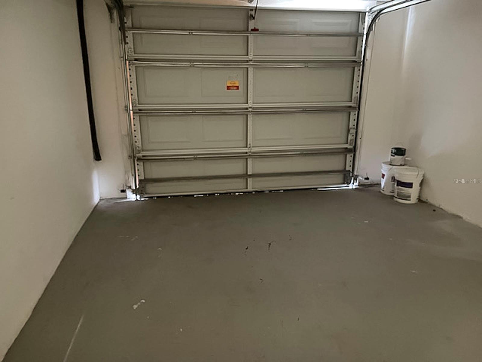 NEW PORT COLONY UNREC - Residential Lease