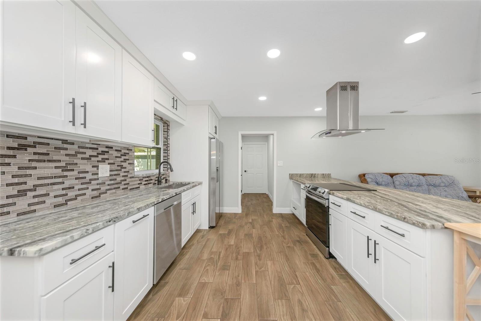 PLEASANT GROVE PARK - Residential