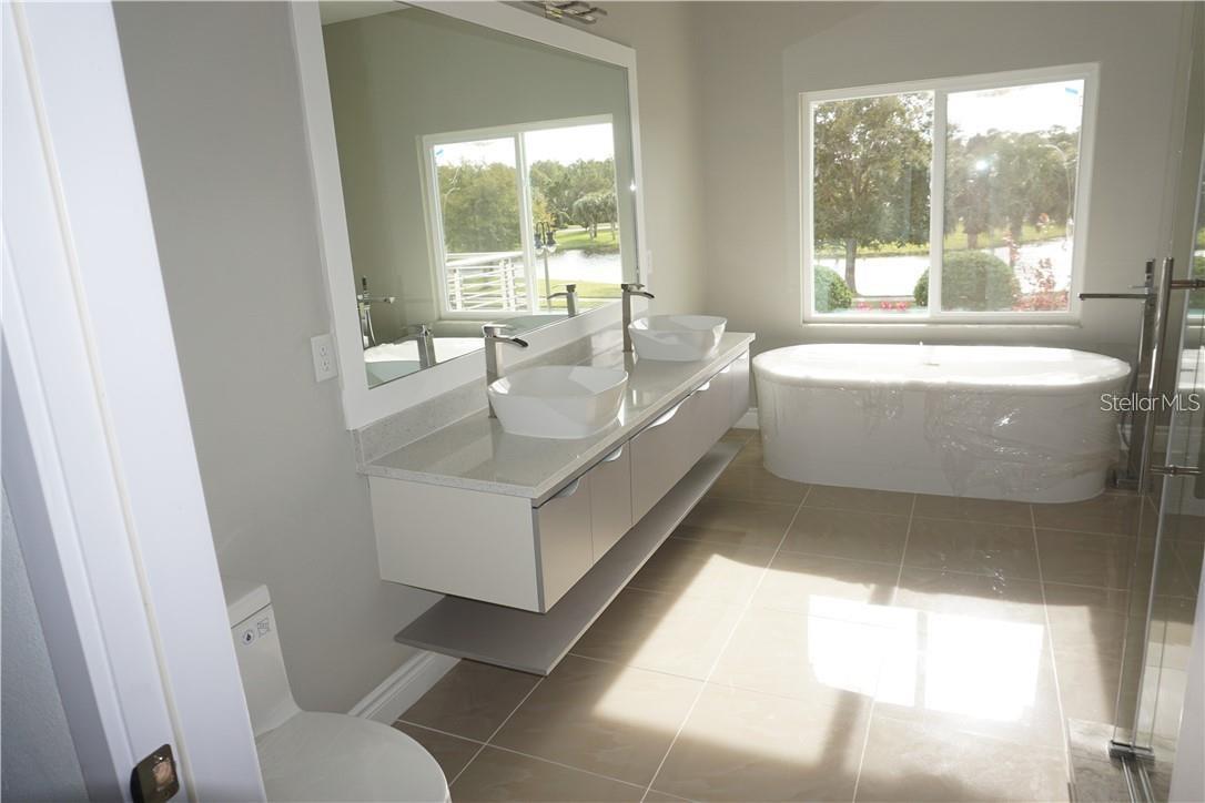 FAIRWAY VILLAS-PH 2 - Residential Lease