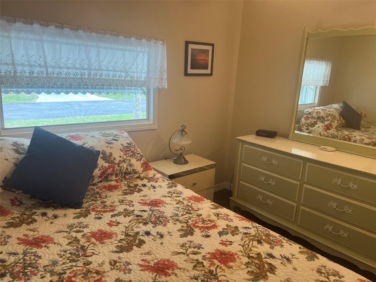 VENETIAN ESTATES - Residential