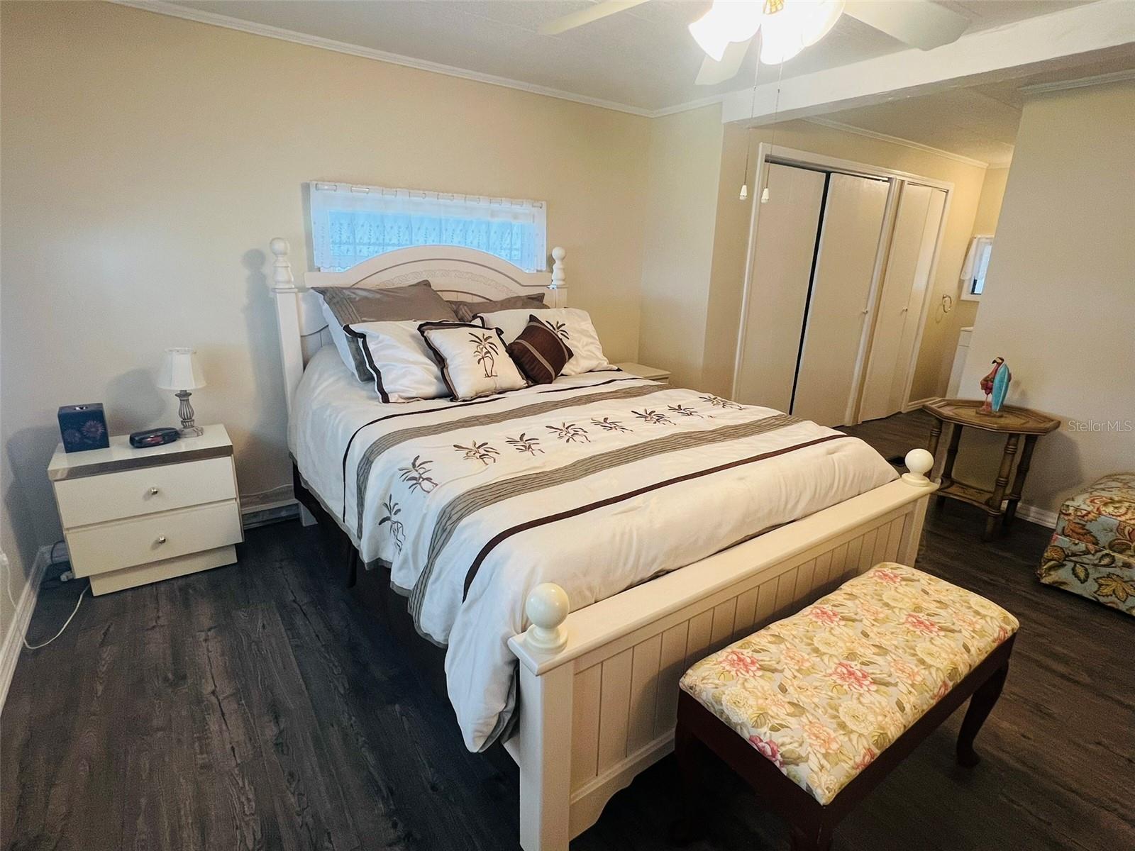 VENETIAN ESTATES - Residential