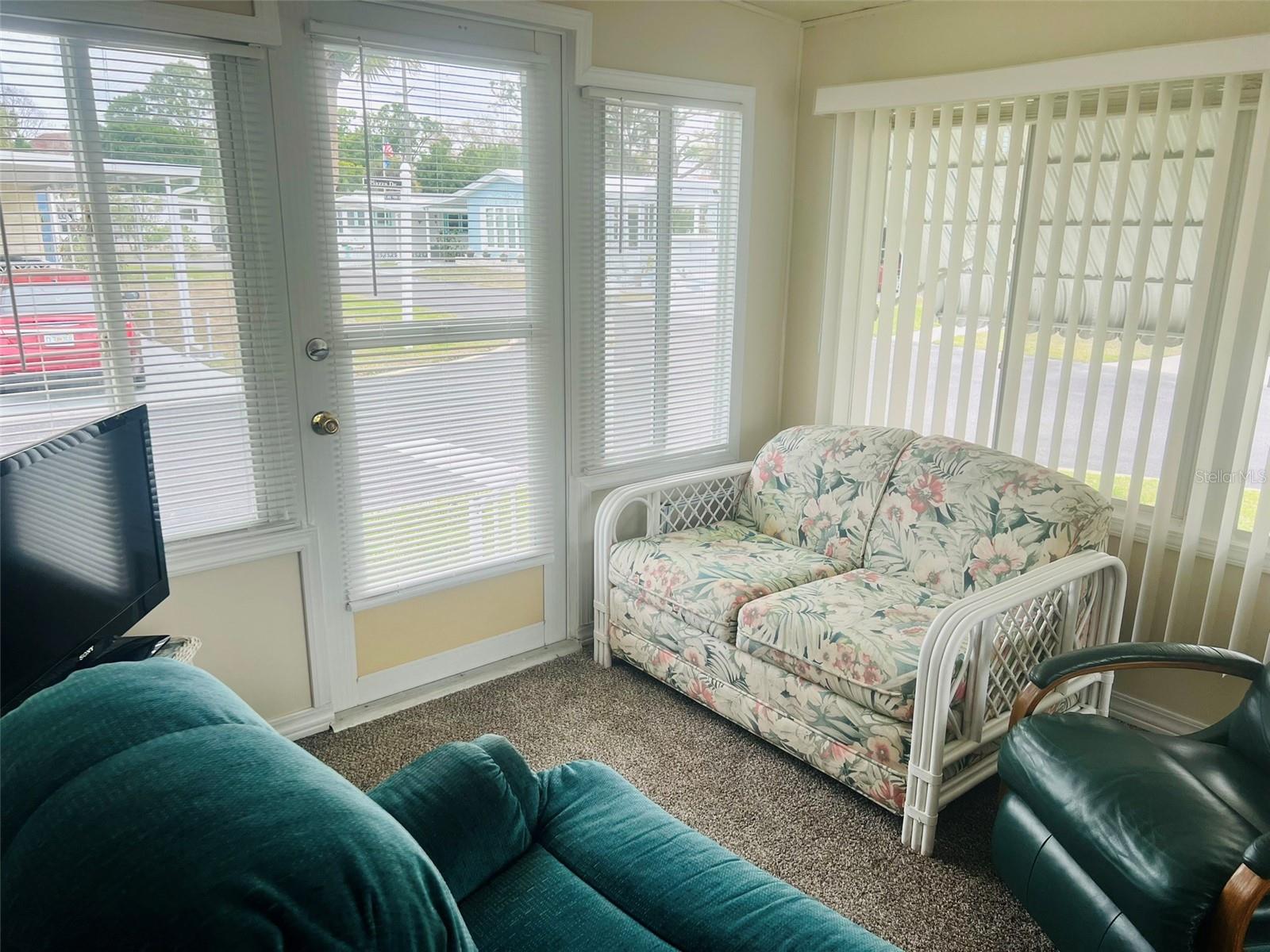 VENETIAN ESTATES - Residential