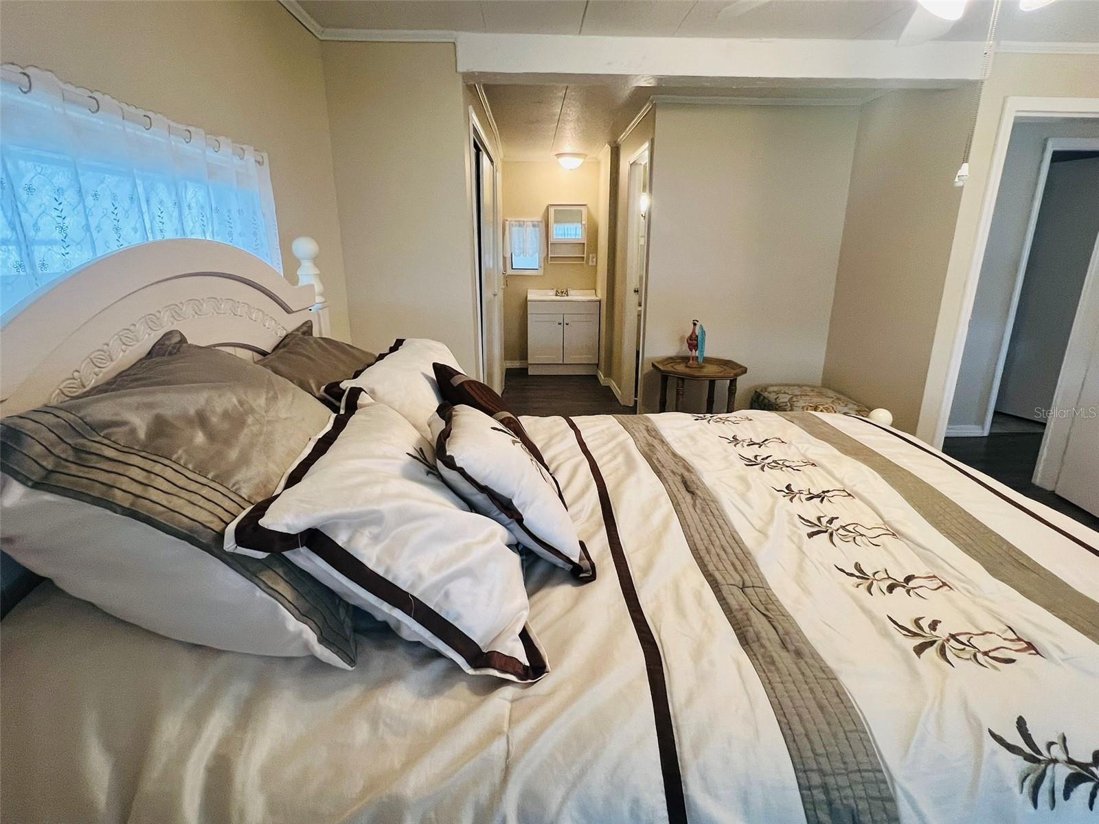 VENETIAN ESTATES - Residential