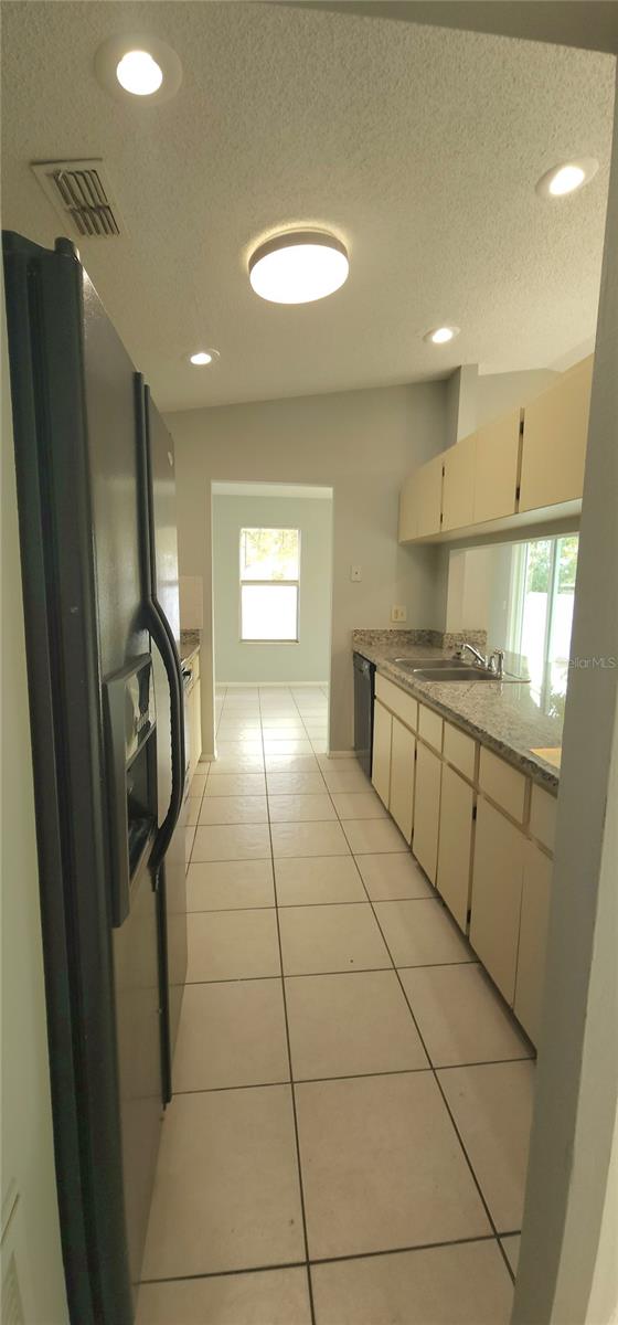 ORANGE RIVER ESTATES UNIT III - Residential Lease