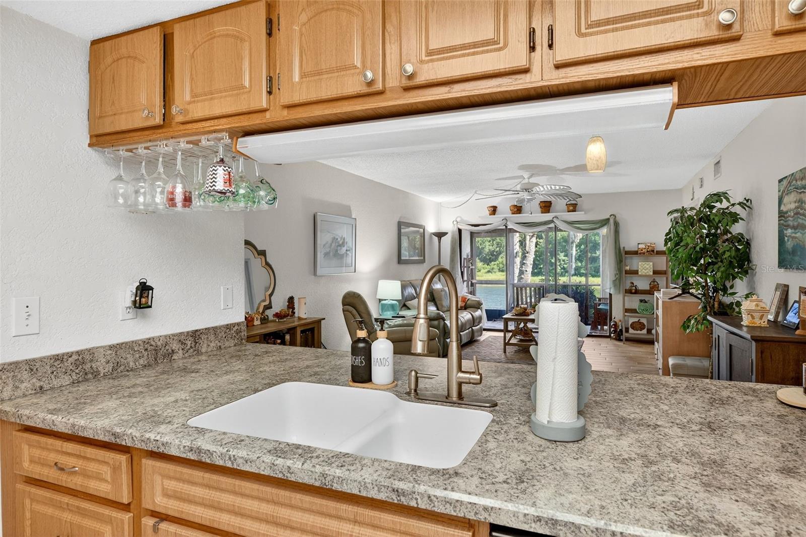 TALA LAKES PH 04 BLDG F 01 - Residential