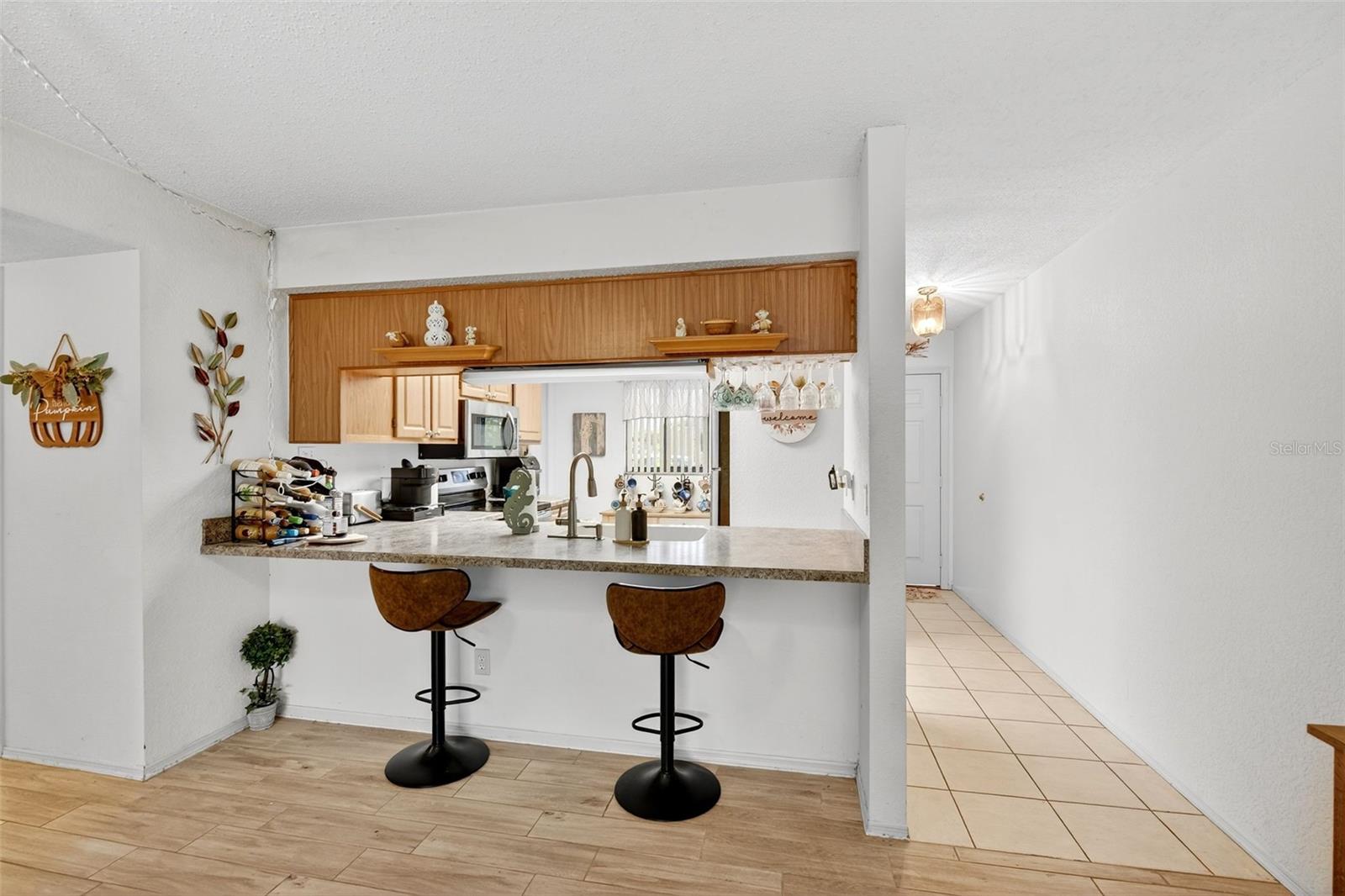 TALA LAKES PH 04 BLDG F 01 - Residential