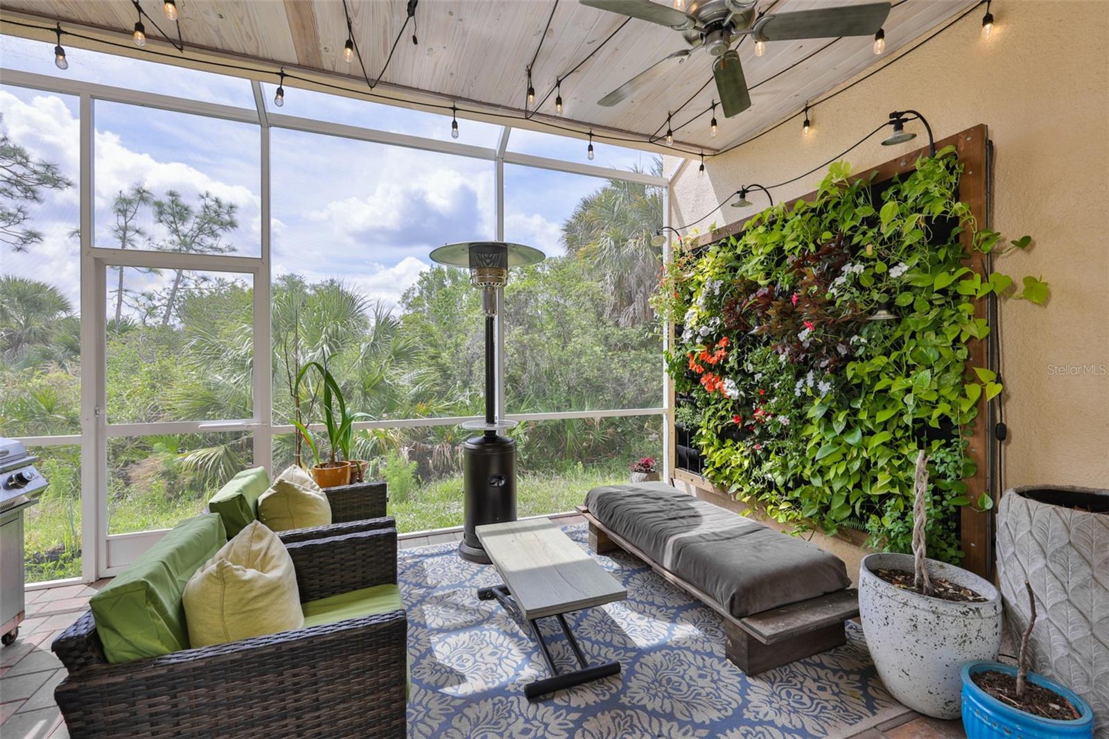 HIDDEN CREEK AT LAKEWOOD RANCH - Residential