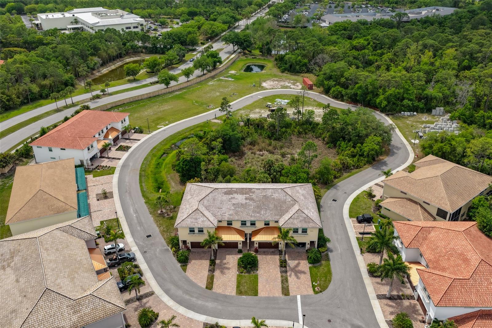 HIDDEN CREEK AT LAKEWOOD RANCH - Residential