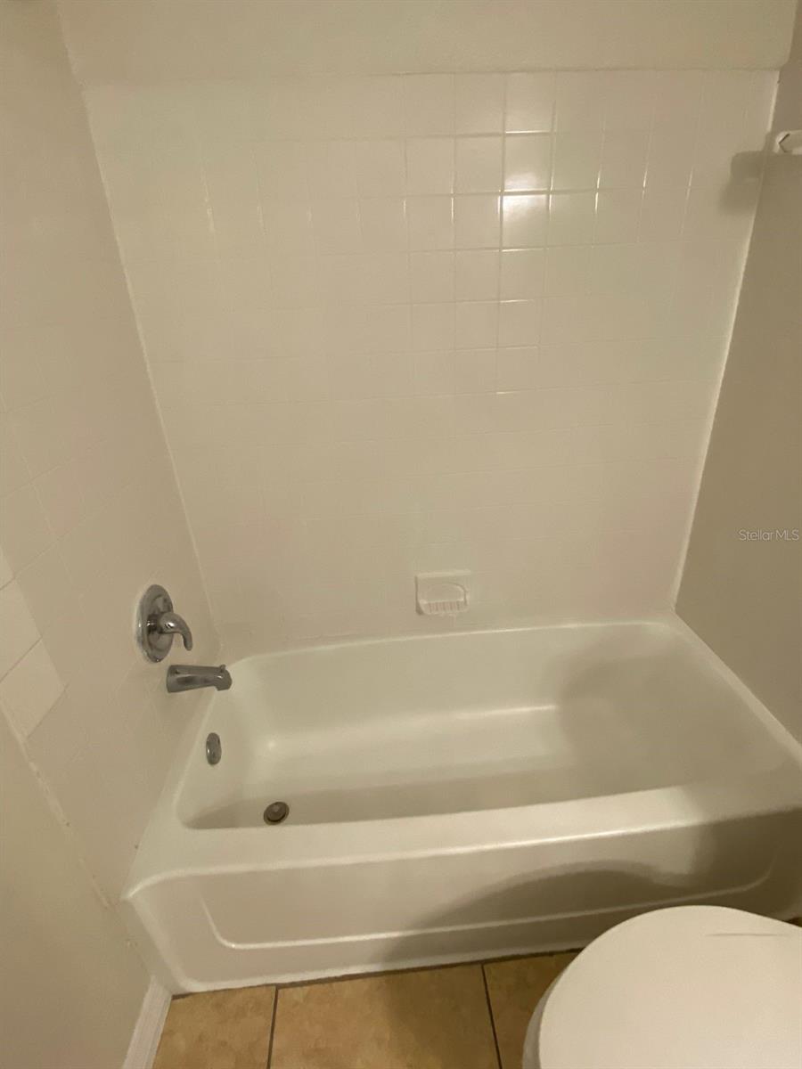 VENETIAN PLACE - Residential Lease