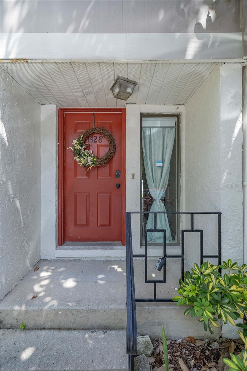 1428 SW 25TH PLACE NA