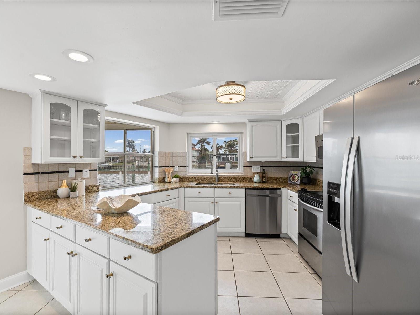 ISLAND ESTATE - Residential