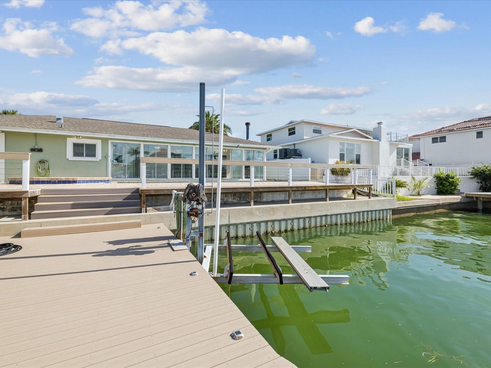 ISLAND ESTATE - Residential