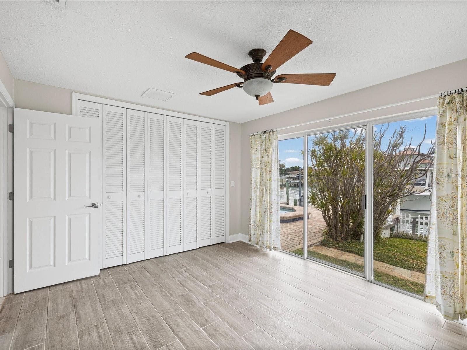 ISLAND ESTATE - Residential