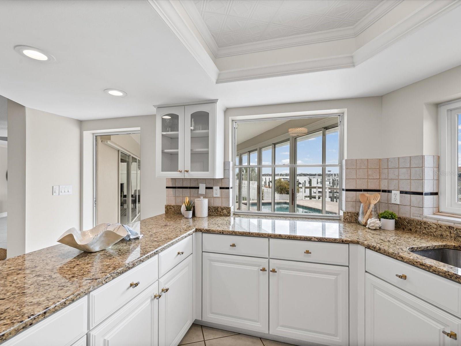 ISLAND ESTATE - Residential