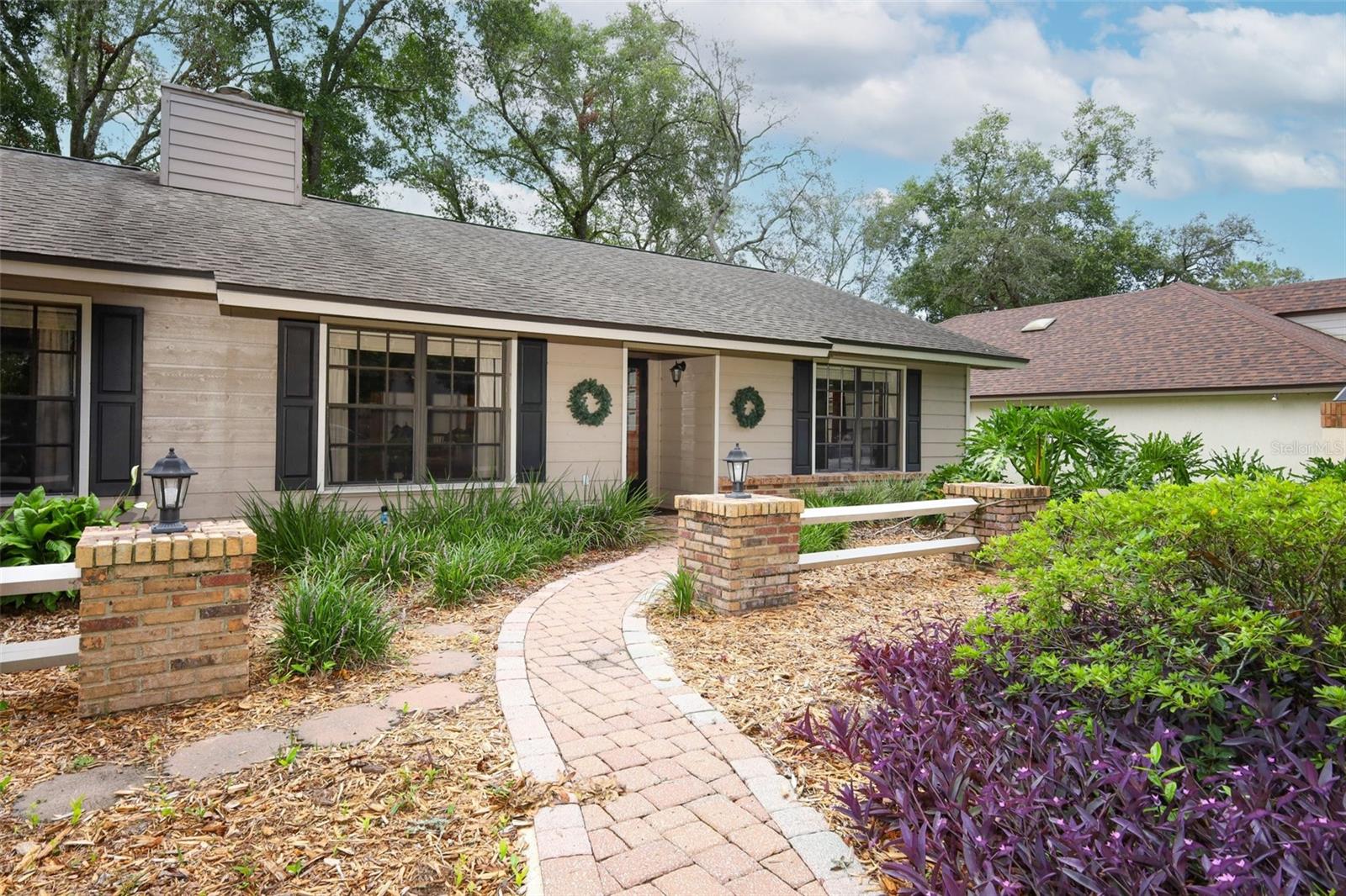 2833 SUMMER BROOKE WAY