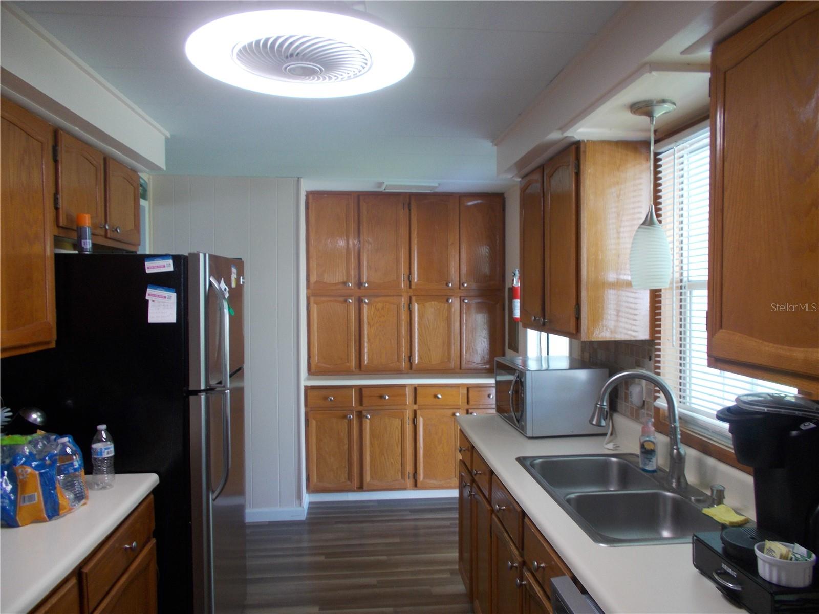 HOLIDAY PARK - Residential