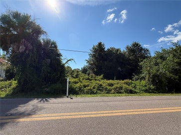 1033 ALTON ROAD PORT CHARLOTTE FL 33952