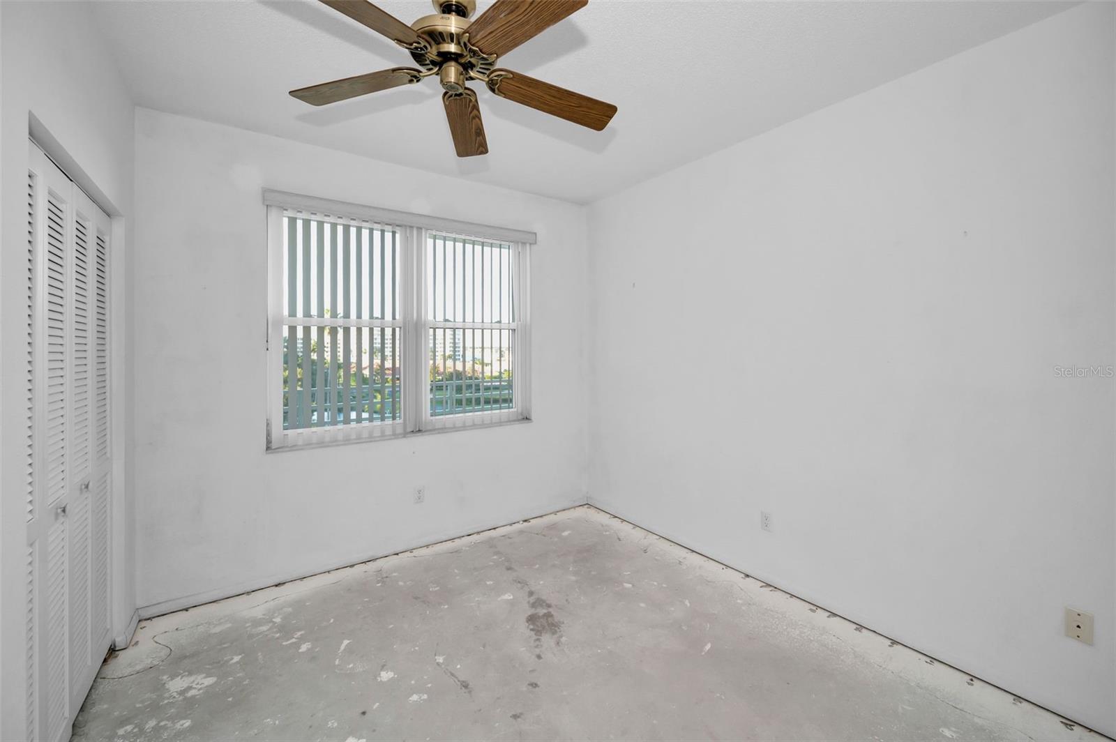 HARBOURSIDE CONDO - Residential