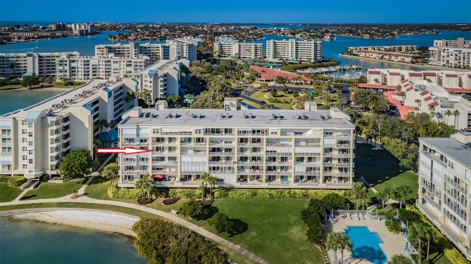 HARBOURSIDE CONDO - Residential