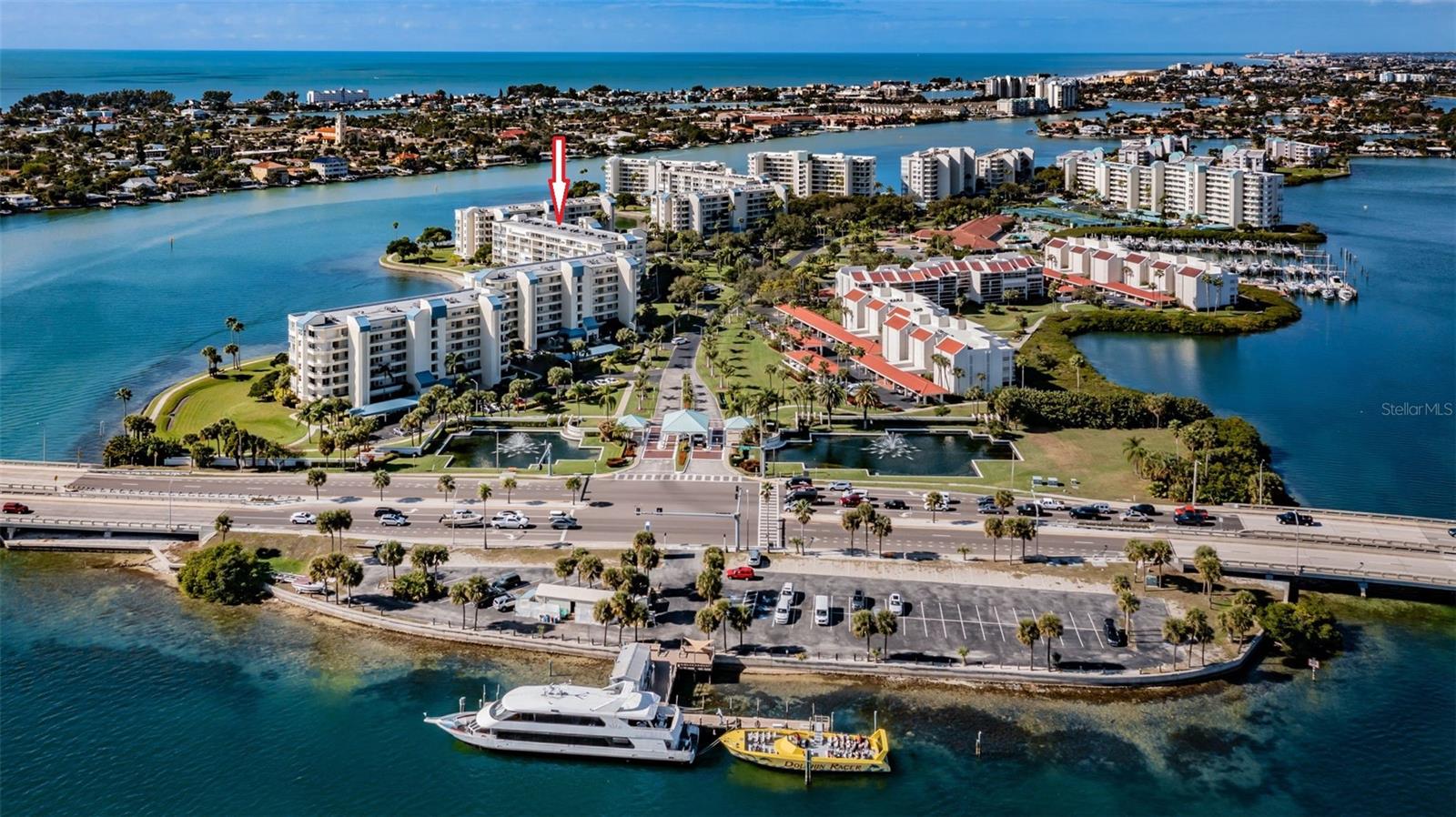 HARBOURSIDE CONDO - Residential