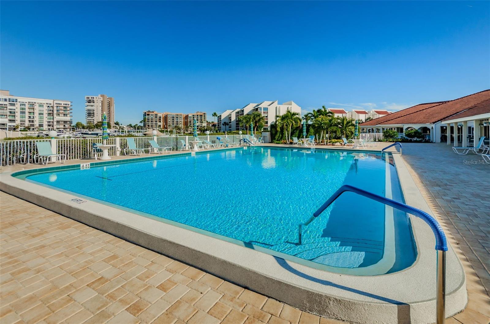 HARBOURSIDE CONDO - Residential
