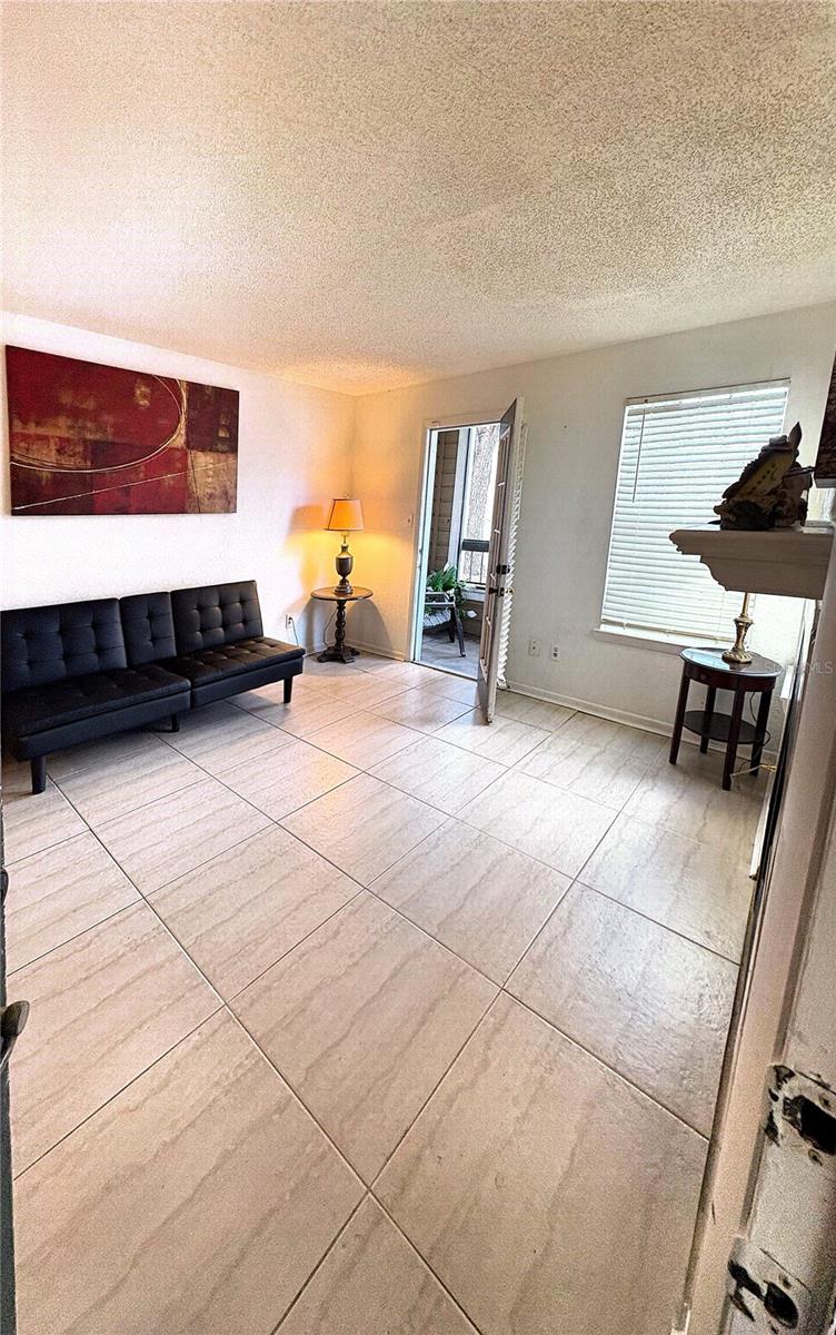 REGENCY GARDENS CONDOMINIUMS - Residential