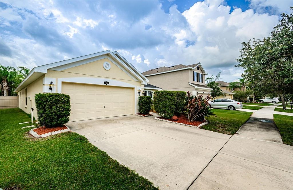 Photo of 20229 Natures Spirit Drive, Tampa, FL 33647 (MLS # TB8403682)