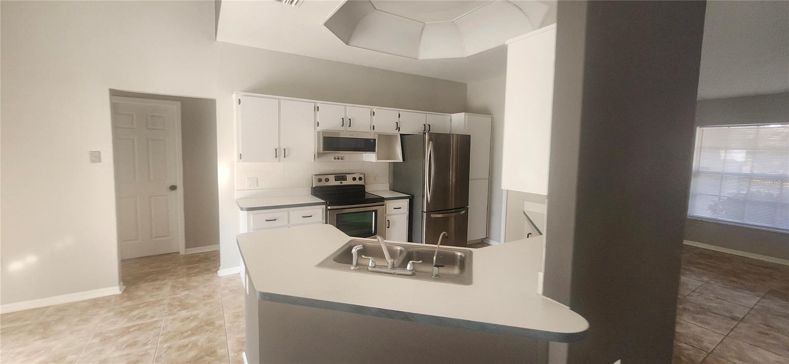 SPRING HILL - Residential