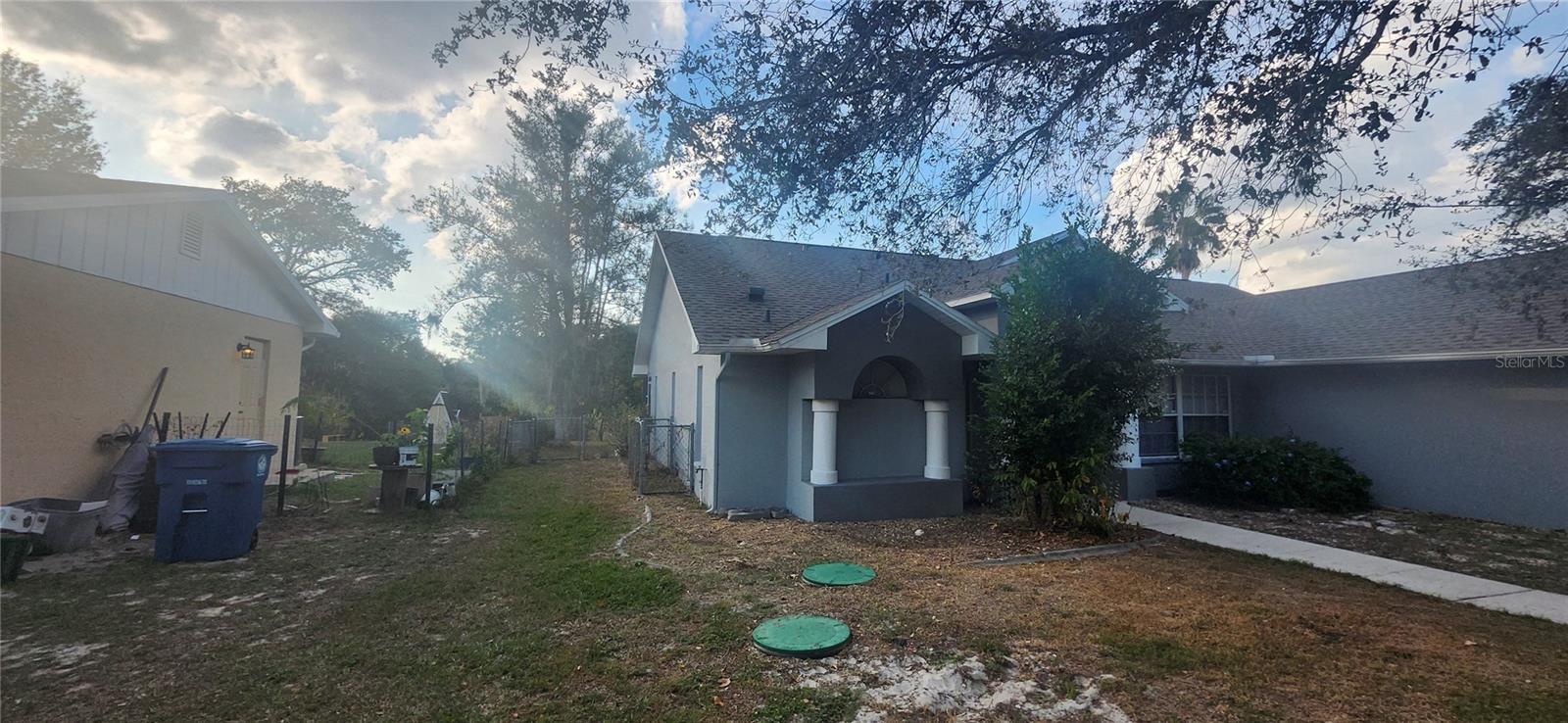 SPRING HILL - Residential