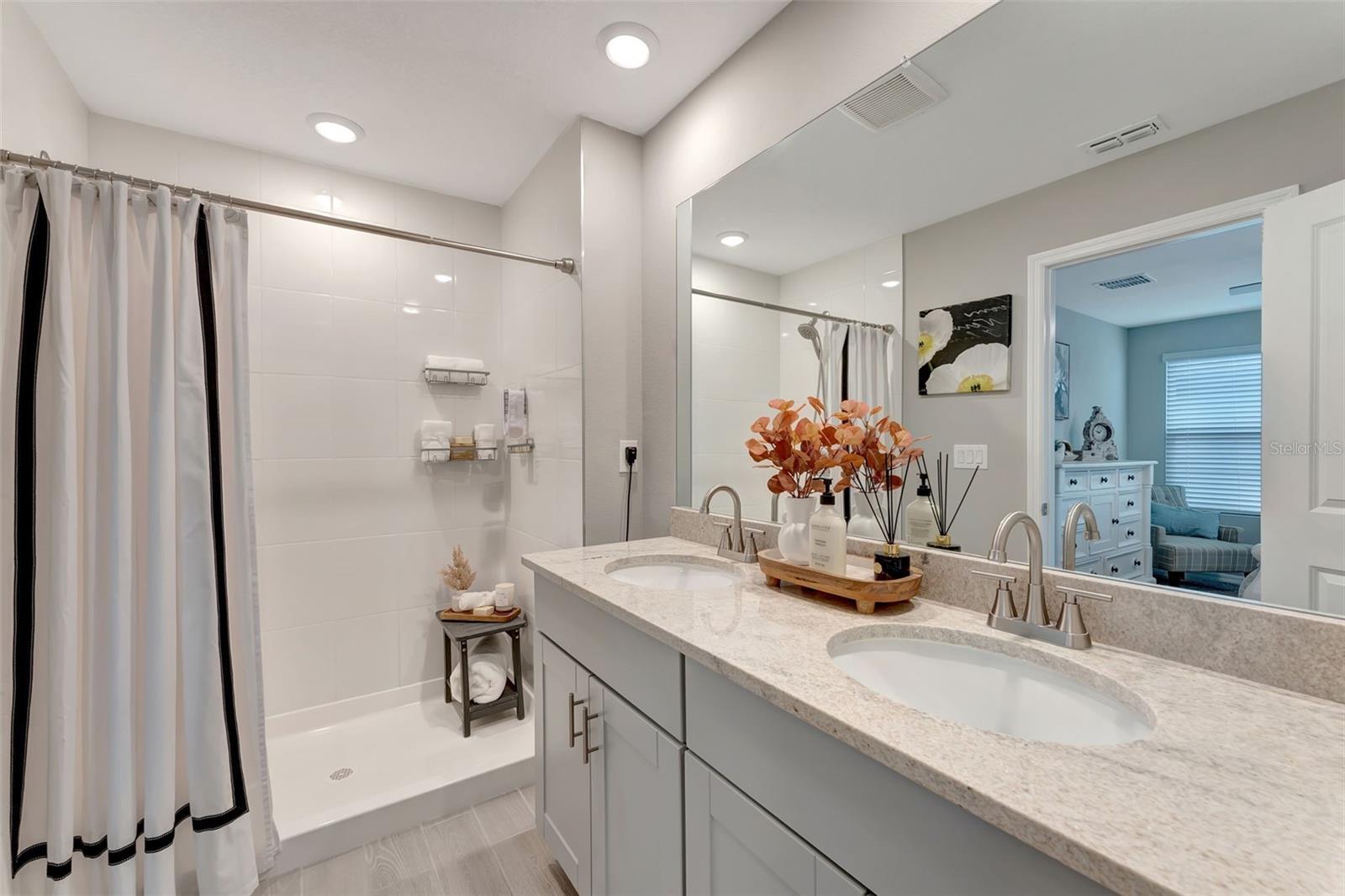 SPENCER COVE - Residential