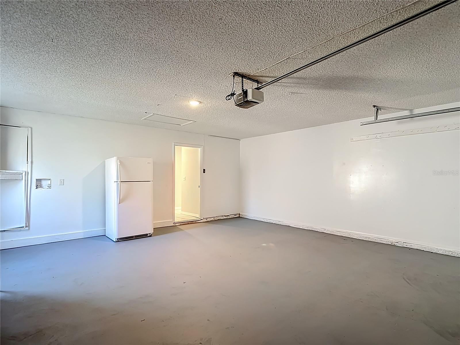 SHADOW RIDGE - Residential