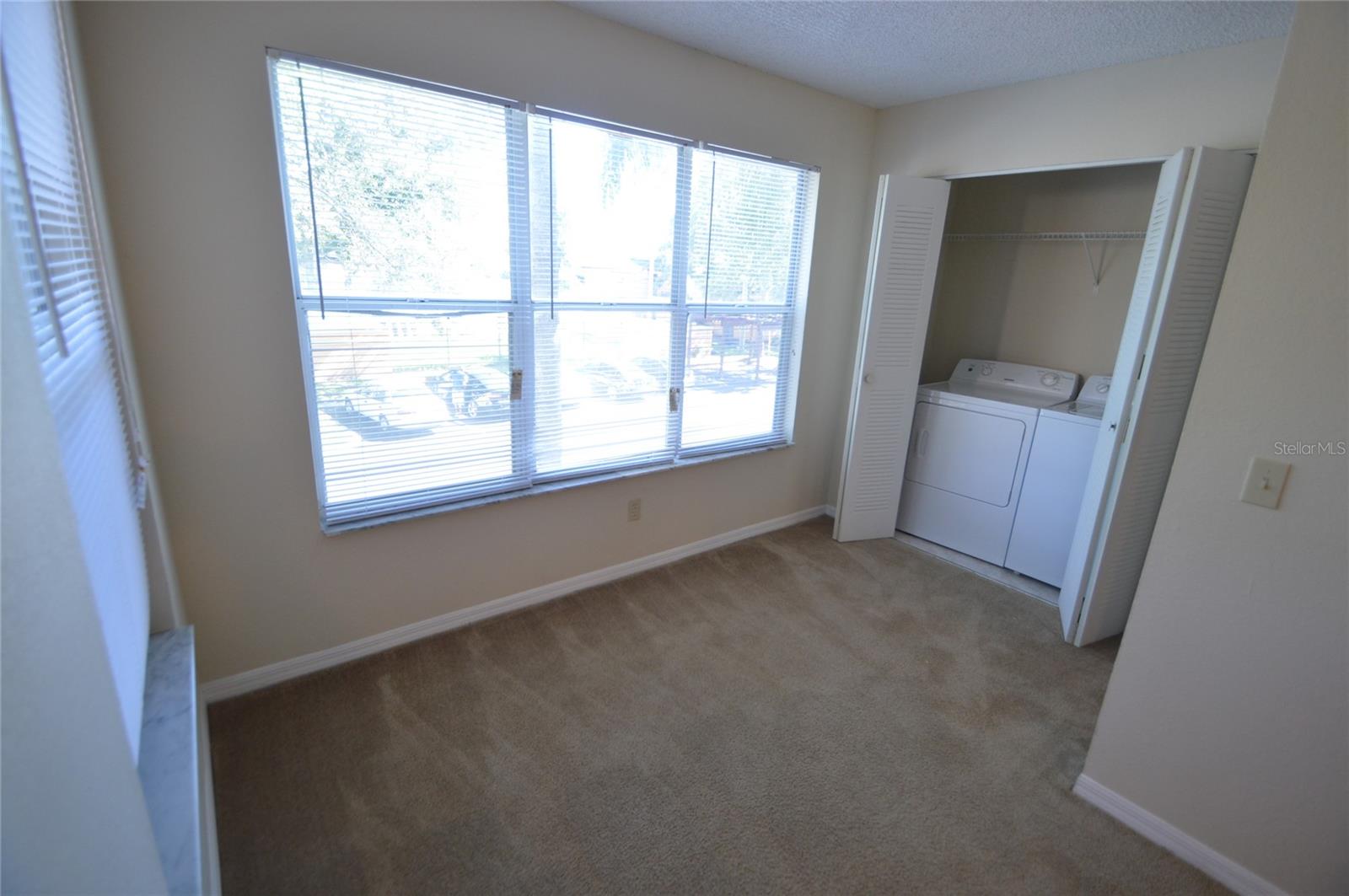 VENETIAN PLACE CONDO - Residential Lease