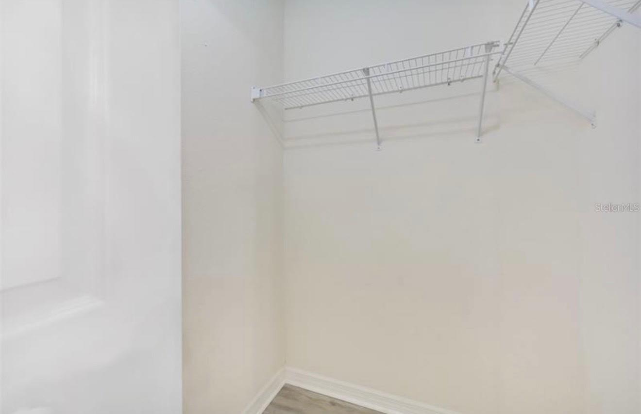 MANHATTAN-HUMPHREY TWNHMS U - Residential Lease