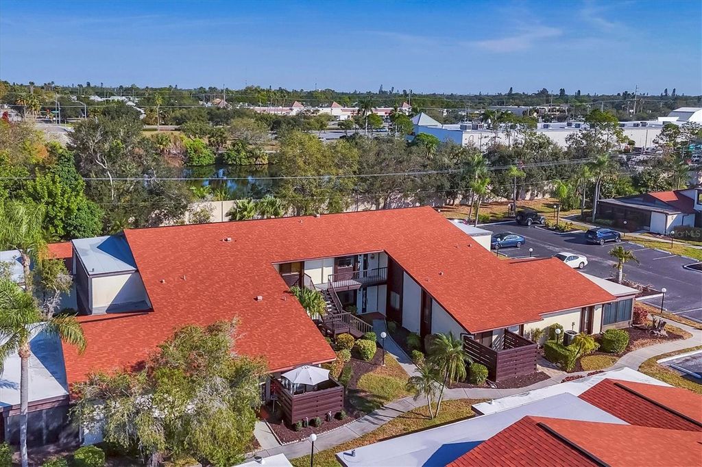 Photo of 5400 34th Street W #B17, Bradenton, FL 34210 (MLS # A4672330)