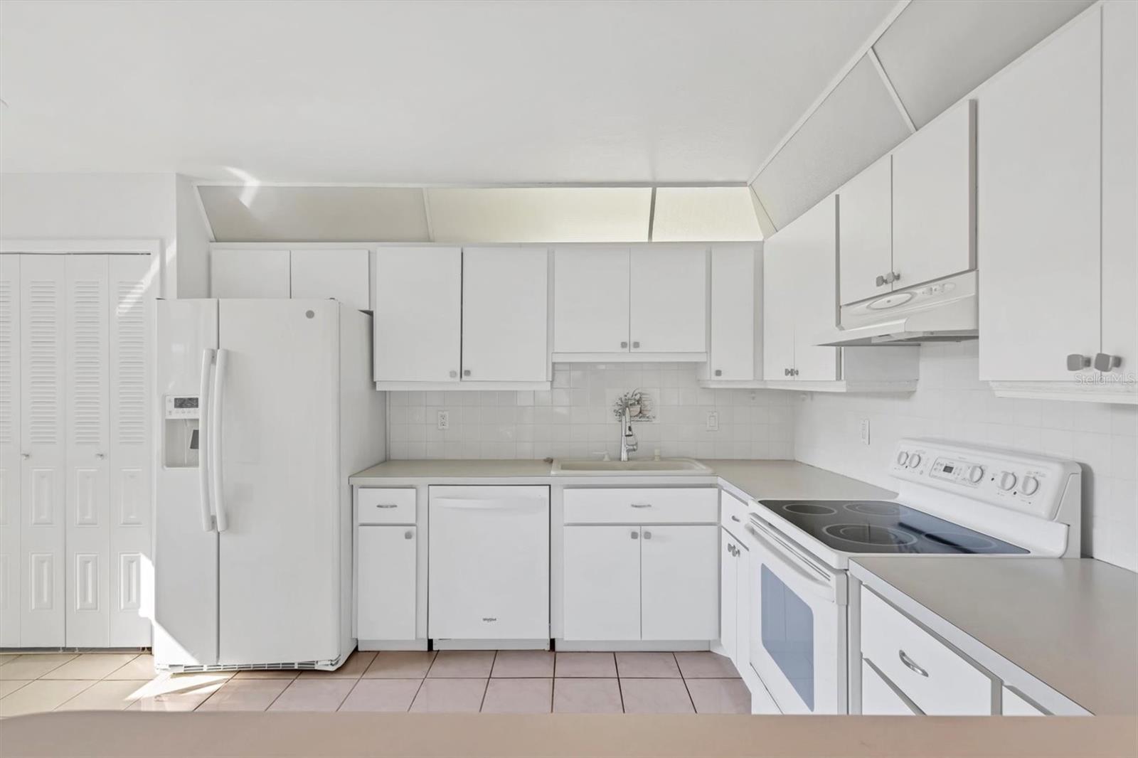 MORTON VILLAGE - Residential