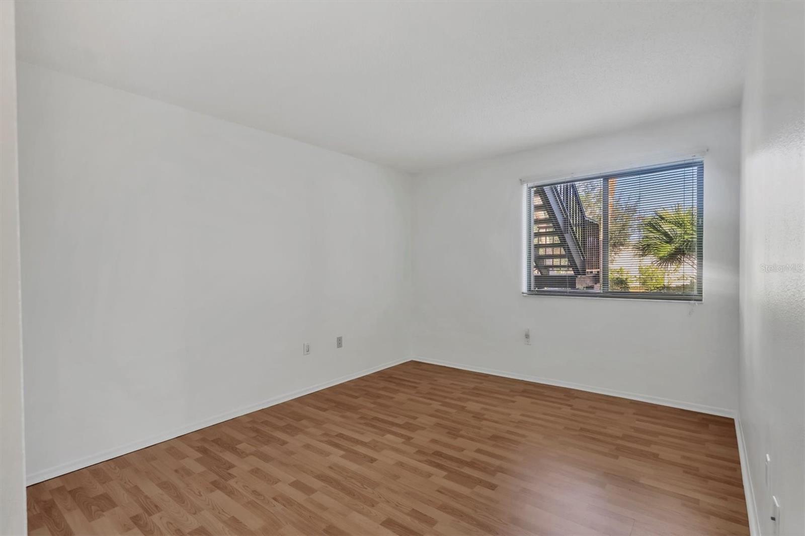 MORTON VILLAGE - Residential