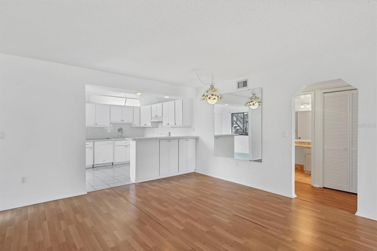 MORTON VILLAGE - Residential