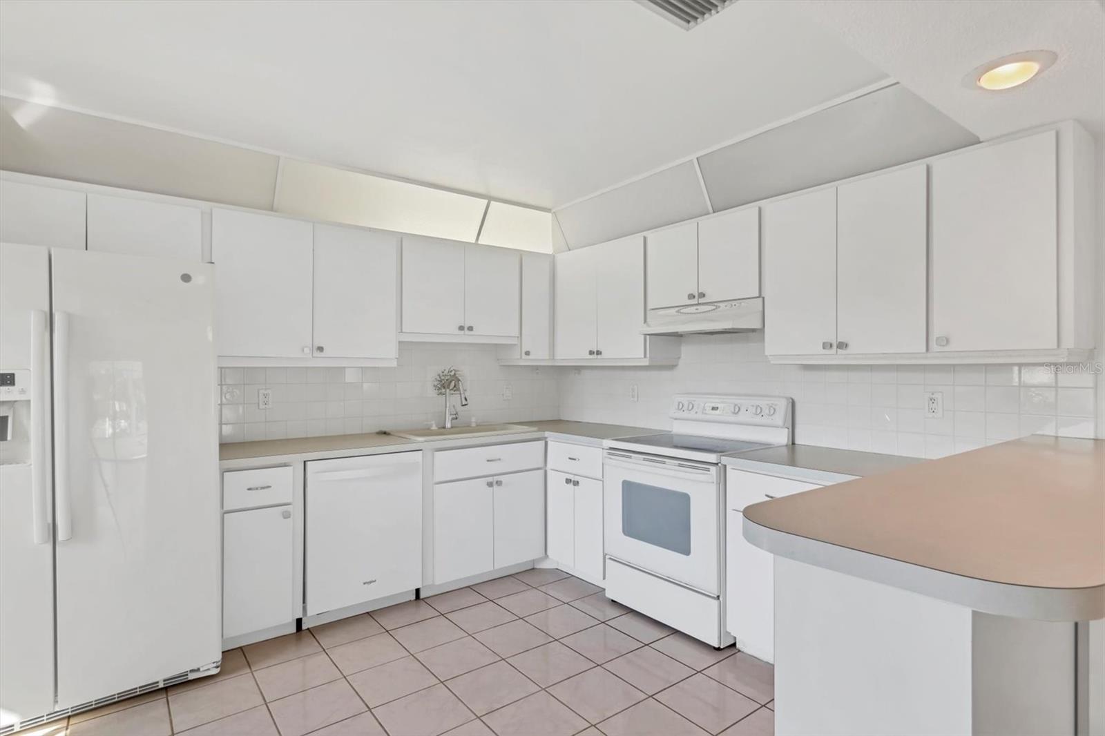 MORTON VILLAGE - Residential