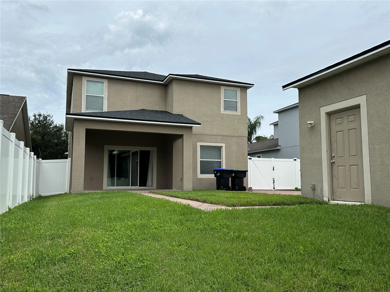 15168 EVERGREEN OAK LOOP