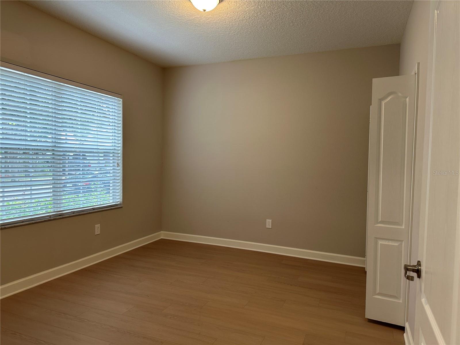 15168 EVERGREEN OAK LOOP