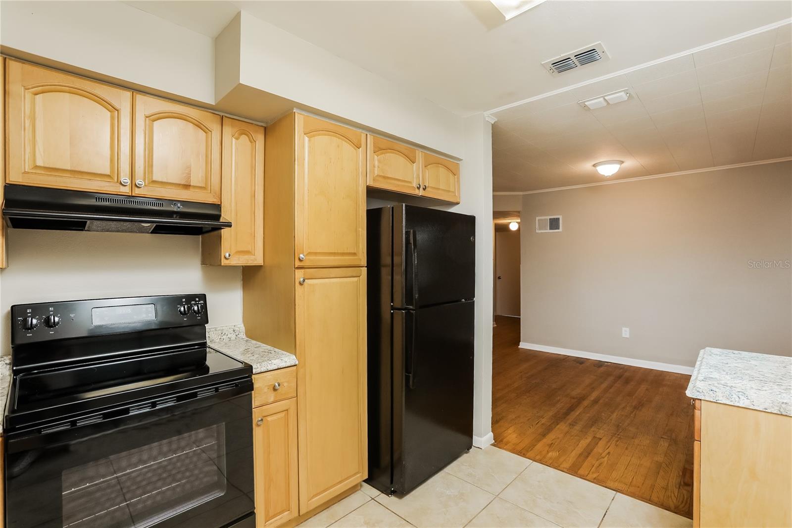 HIAWASSA HIGHLANDS - Residential Lease