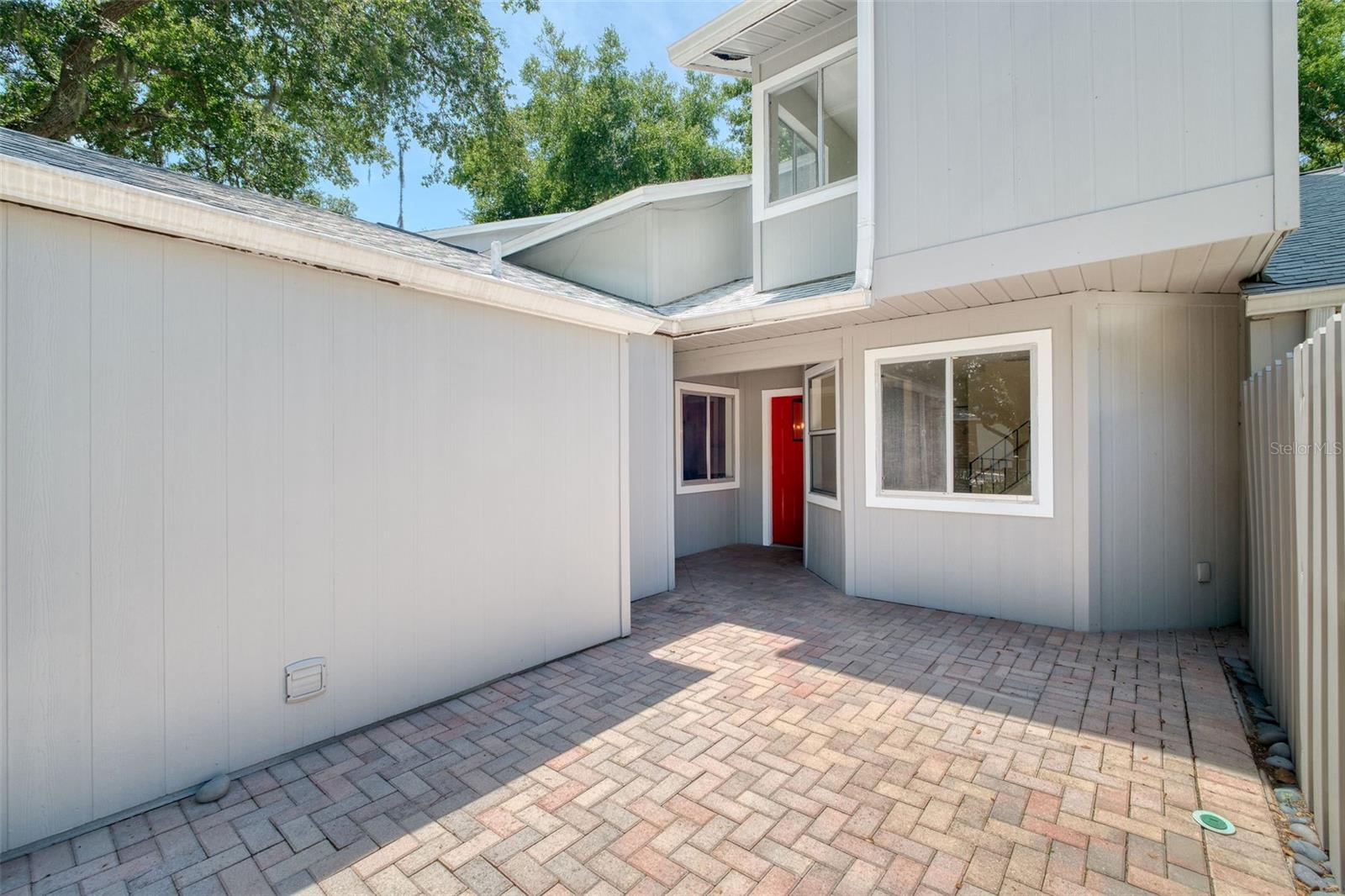 639 LAUREL OAK LANE 113