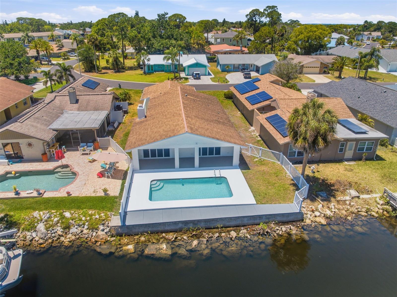 GULF HARBORS WOODLANDS - Residential