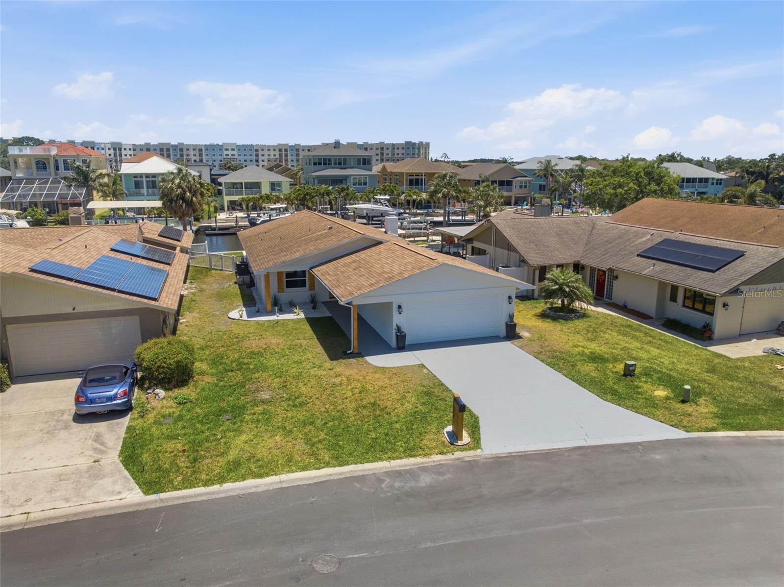 GULF HARBORS WOODLANDS - Residential